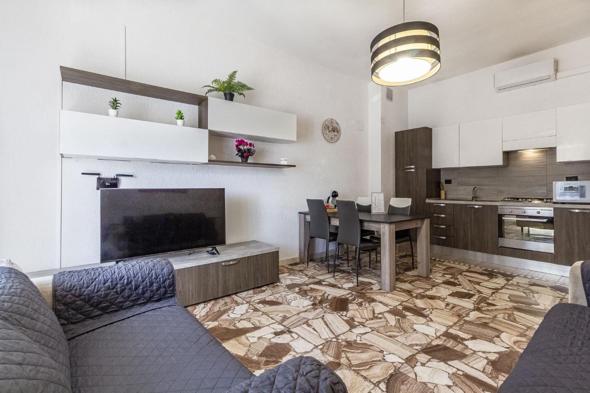 Apartment Lovely Piazza Santa Maria Sassari